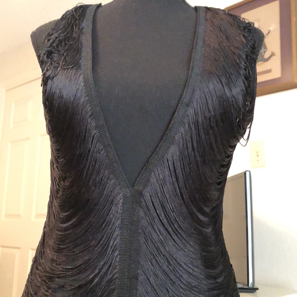Plunge/Fringe -Pretty Little Thing -Dress in Black-Size 4 USA-Super Sexy - Picture 6 of 15